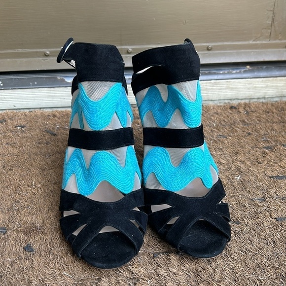 Nicholas Kirkwood Black and Turquoise Mesh Heels High Heel Peep Toe Sandals 40 - Picture 2 of 9